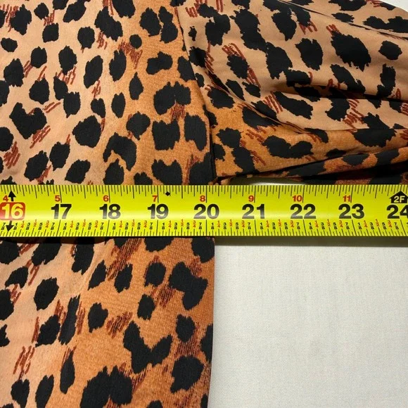 Natori Leopard Print Pajama Set Wide Leg Crop Pants Top M Lounge Chic Resort - Picture 13 of 13